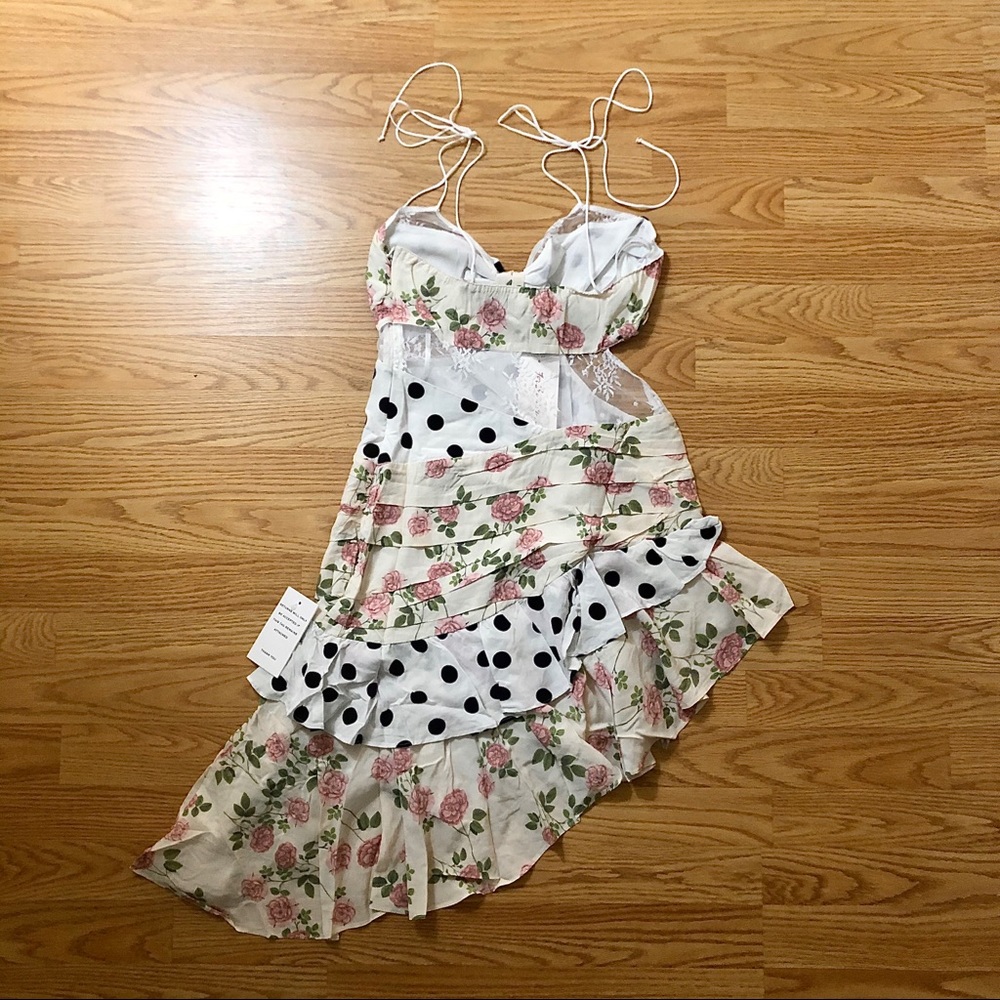 Sold - Picture 2 of 8